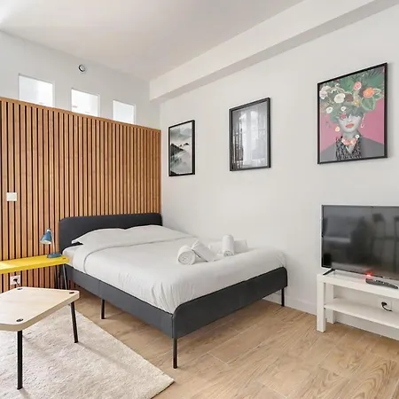 De Charme Proche De La Place De La Nation Apartment *